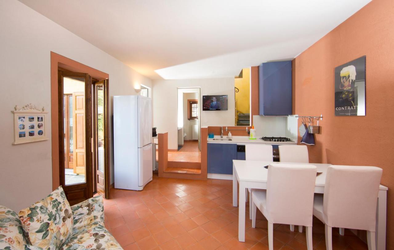 Violina Casa Vacanze بيتيناسكو المظهر الخارجي الصورة